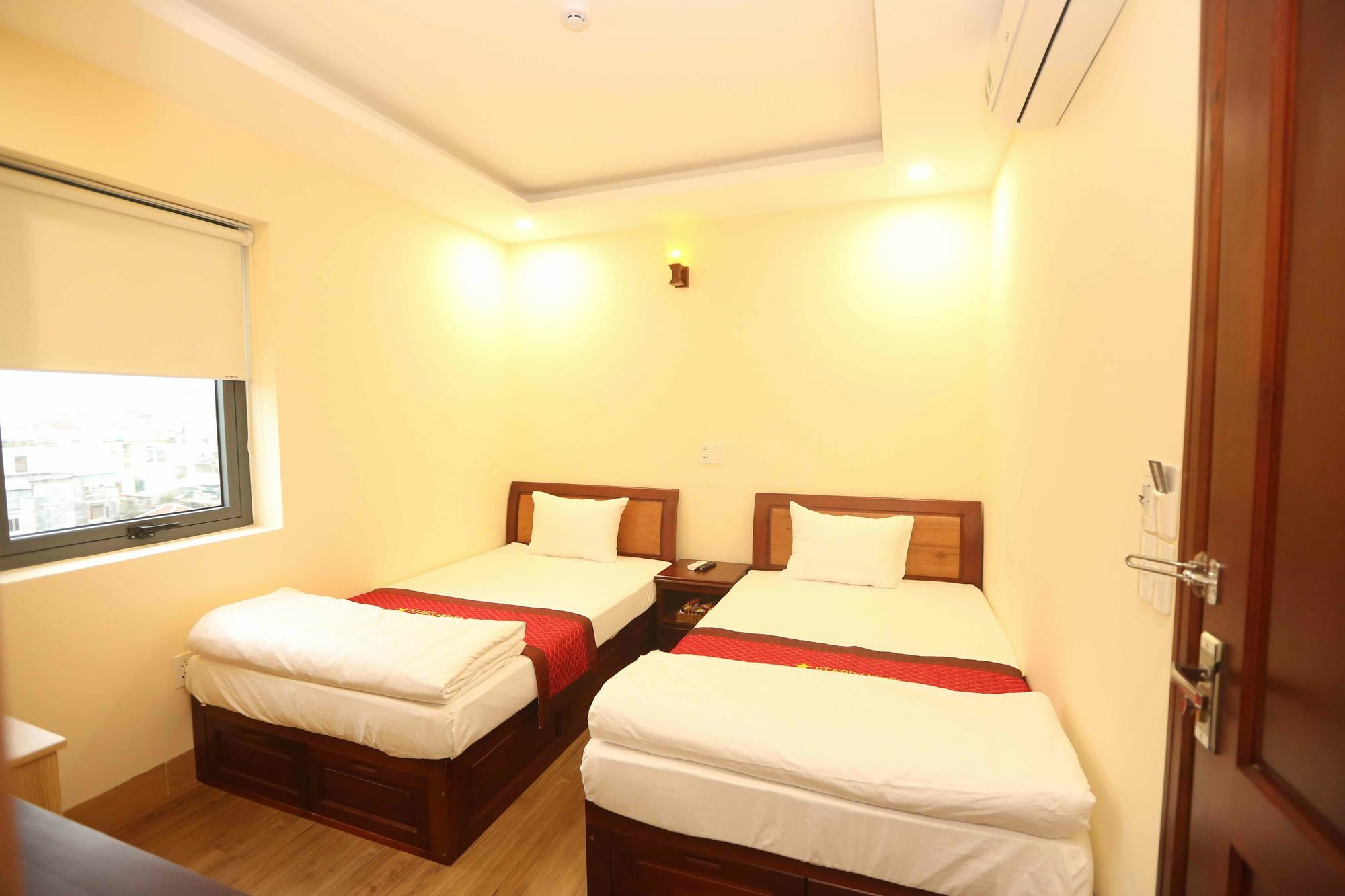 Stars Hotel ดานัง ภายนอก รูปภาพ